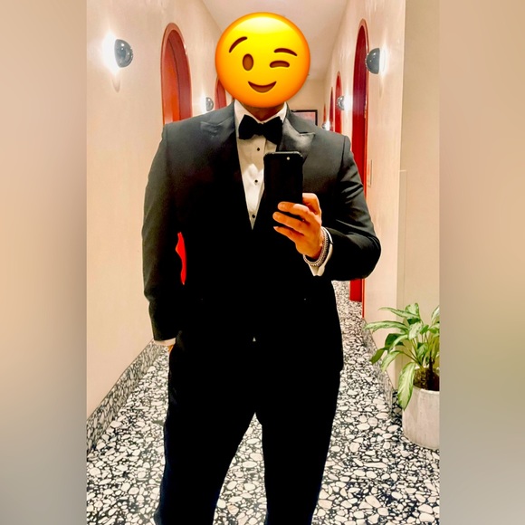 TUXEDO - Ralph Lauren - Black - Pique Lapel - Worn (1) Once Daughter’s Wedding